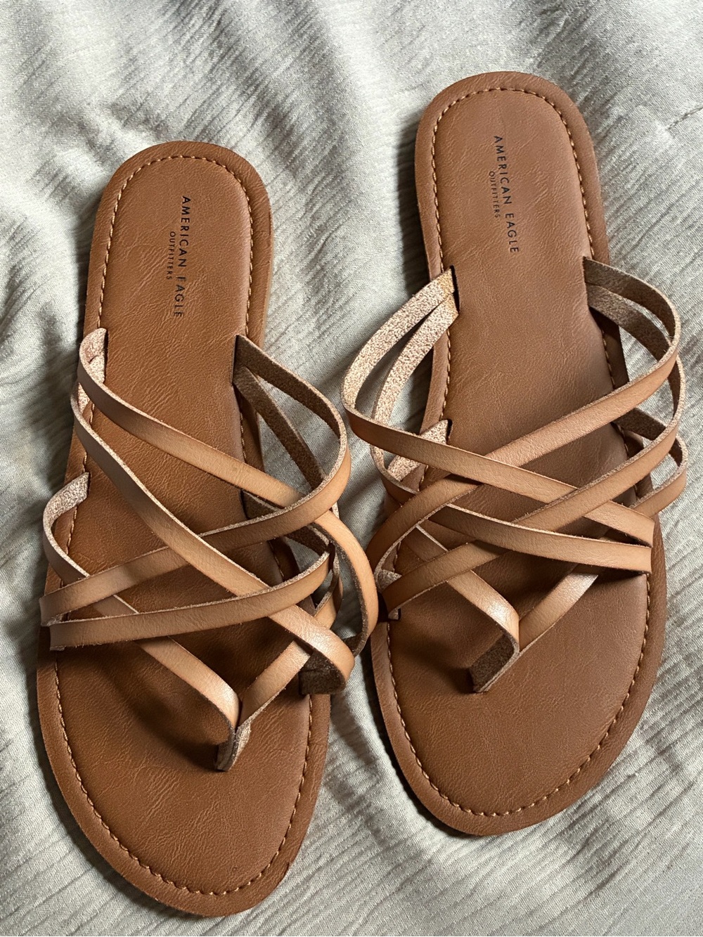 American Eagle Muted Cognac Strappy Flat Sandals Women’s Size 10